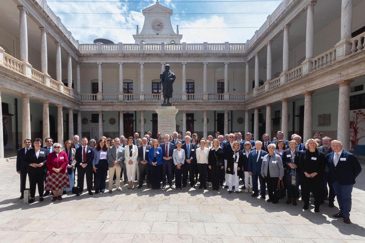 Foto de grupo, en la Nau.