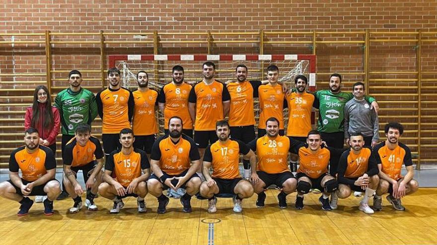 Plantilla del Grupo Astur Balonmano que disputó el ascenso a Primera Nacional en Vigo. | LNE