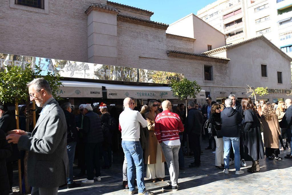Murcia se echa a las calles durante el tardeo de Nochebuena