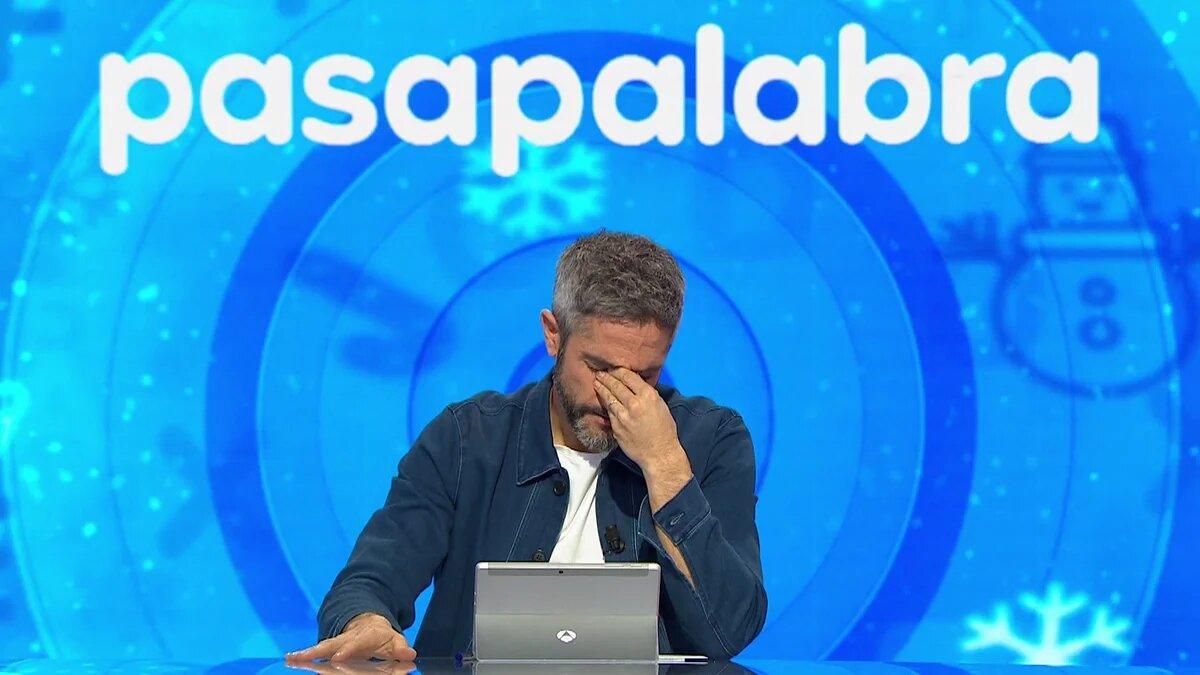 La sorprendente queja de uno de los participantes de Pasapalabra que dejó descolocado al presentador: "Tenemos muy mala suerte"