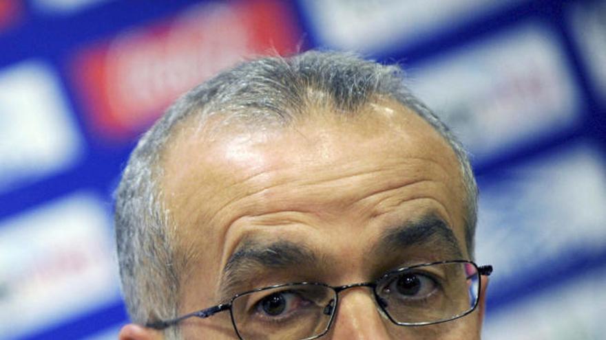 tapia. El entrenador del Málaga, durante la rueda de prensa del pasado domingo.