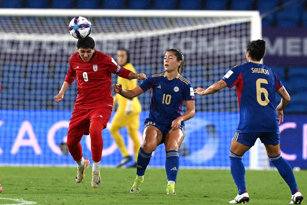 Zahra Ghanbari, de Iran, en la Copa Asiática ante Filipinas