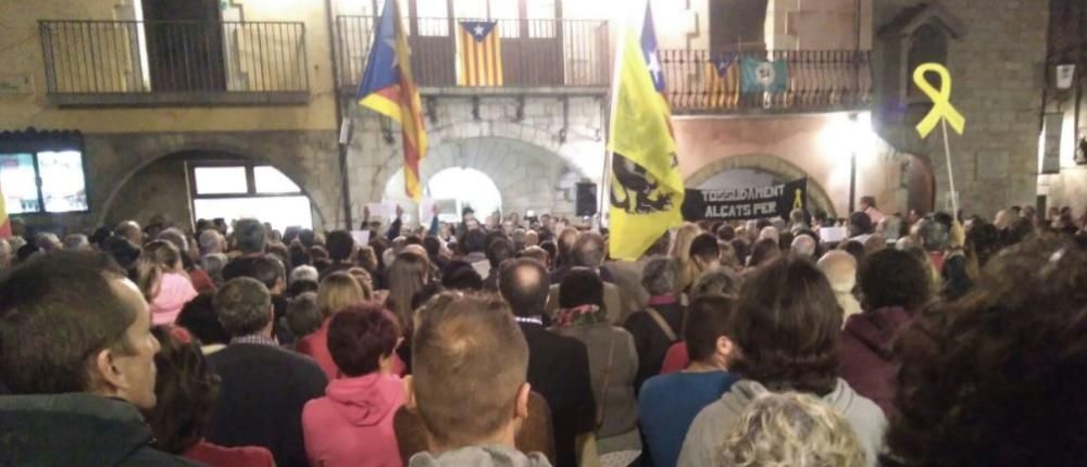 Concentració a Girona en rebuig a l'empresonament dels consellers