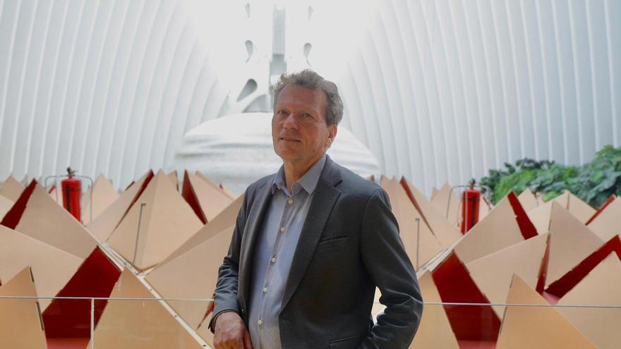 Hartmut Rosa, filósofo: "Estamos creando un mundo en que los seres humanos nos unimos a través de las máquinas"