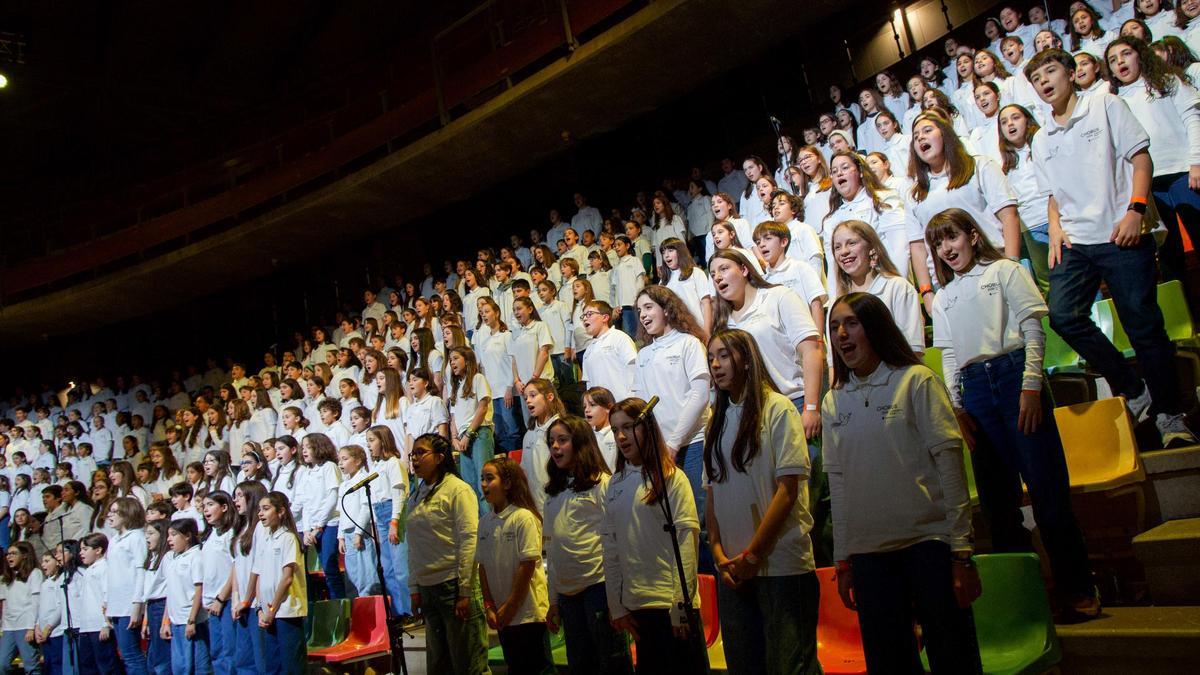 Concierto de Chorus en el Coliseum