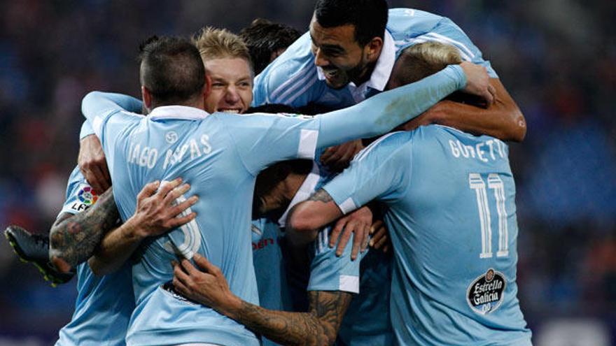 Los jugadores del Celta celebran un gol de esta temporada. // LOF