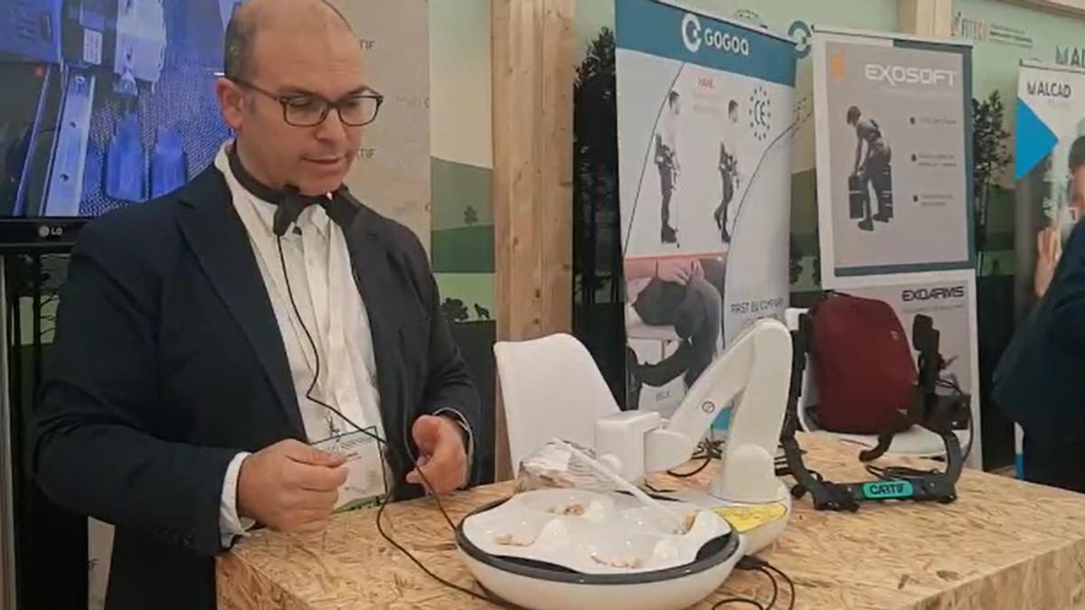 El robot desarrollado para dar de comer a las personas con problemas de movilidad