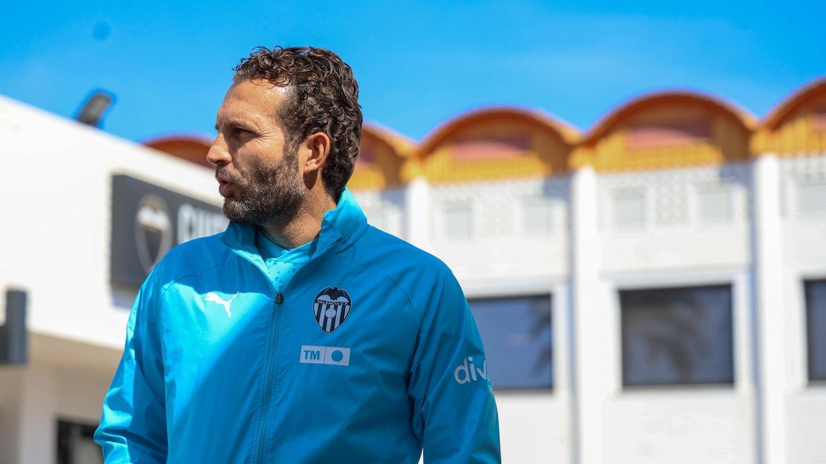 Rubén Baraja en la Ciudad Deportiva de Paterna