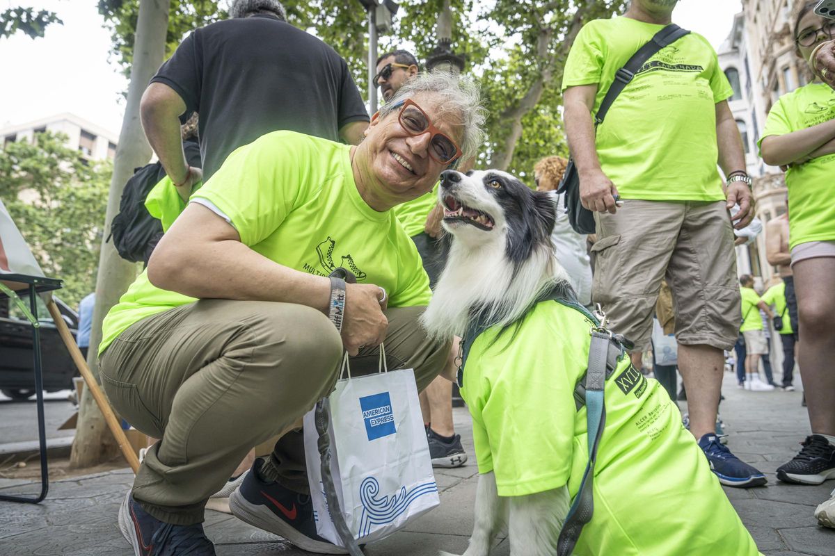 Unas 200 personas trasplantadas marchan en Barcelona en agradecimiento a los donantes de órganos