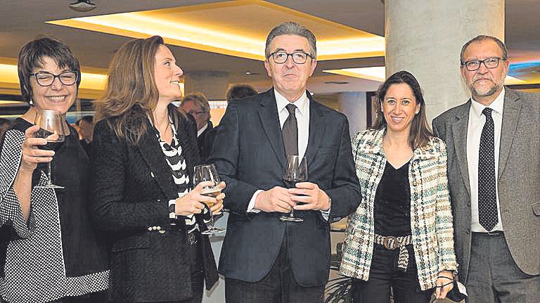 Isabel del Pino, José Francisco Ibáñez y Susana Llombart, entre otros.