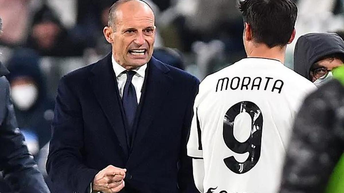 Massimiliano Allegri, técnico de la Juventus, junto a Álvaro Morata.