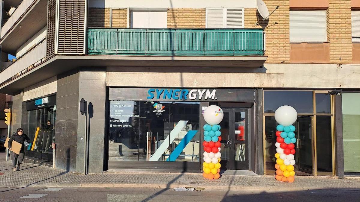 Façana del gimnàs Synergym, aquest dilluns en el dia d'inauguració