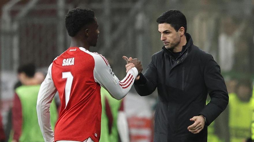 Arteta sale en defensa de Saka: "Debemos comprender las exigencias que les imponemos a los jugadores"