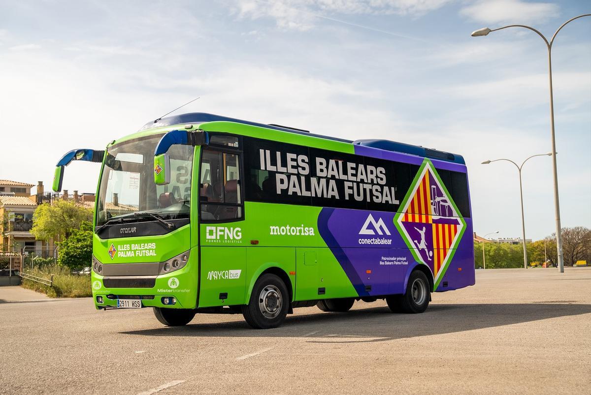 El nuevo autobús del Illes Balears Palma Futsal