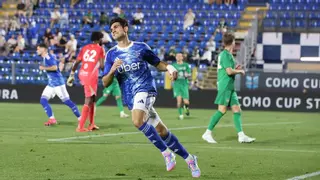 Iván Azón marca al Betis mientras espera al Valencia