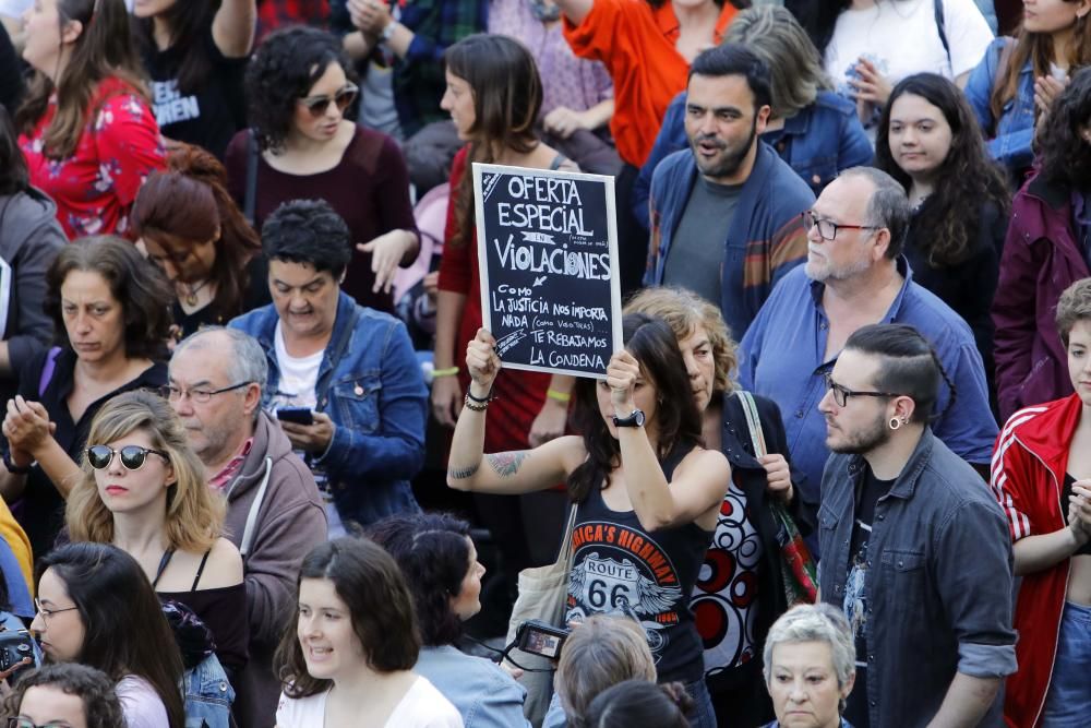 Marcha en València en protesta por la sentencia de 'La Manada'