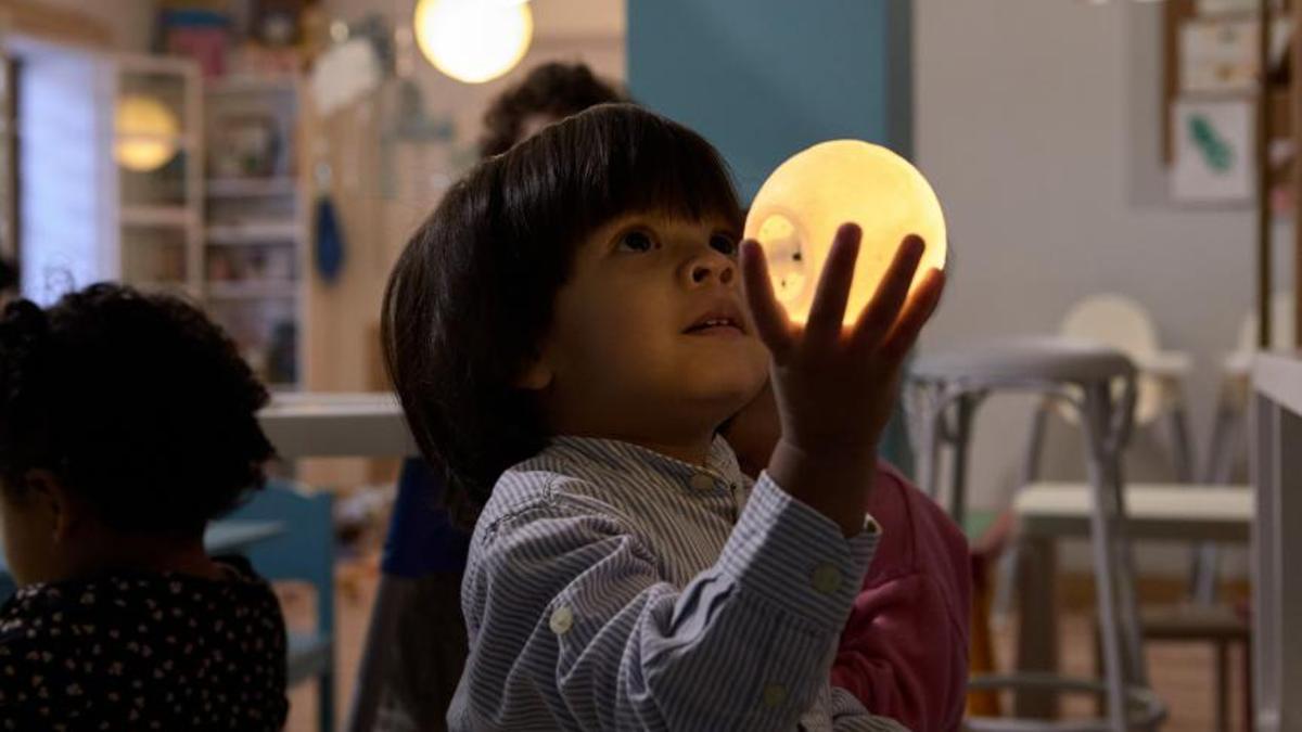 Niño beneficiario de un proyecto financiado con la Fundación la Caixa.