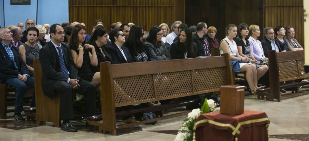 Funeral por el profesor Barluenga en Oviedo