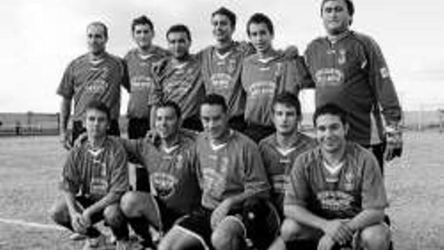 Equipo sénior de fútbol de Alcántara