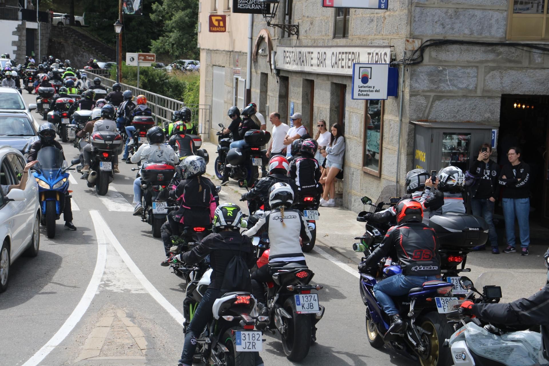 GALERIA| Las motos conquistas la Alta Sanabria
