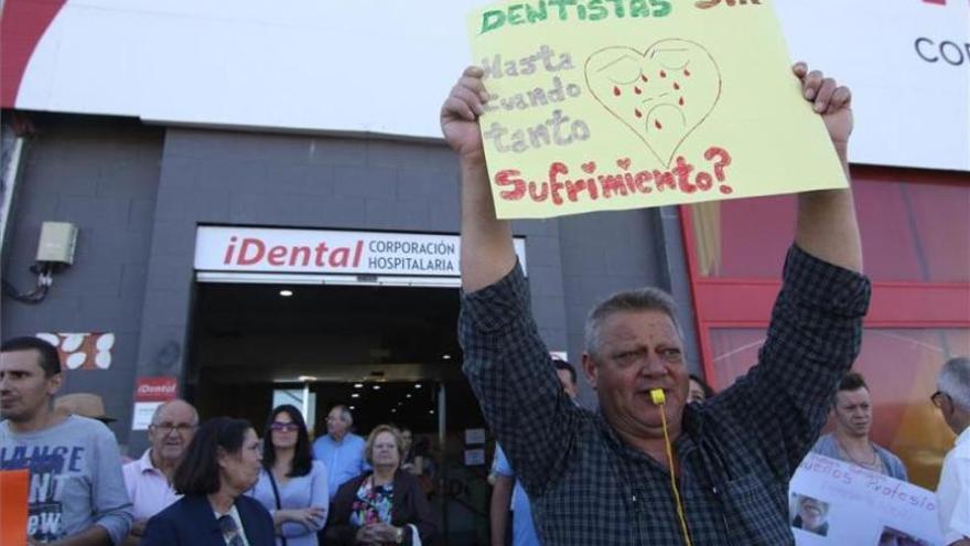 Facua Córdoba convoca una asamblea informativa para los afectados por el cierre de iDental