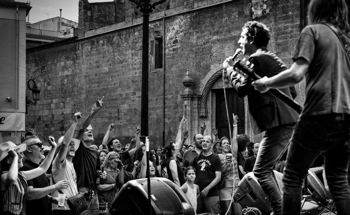 Villena es Música (VEM) es uno de los espectáculos musicales de calle más importantes de la Comunidad Valenciana.