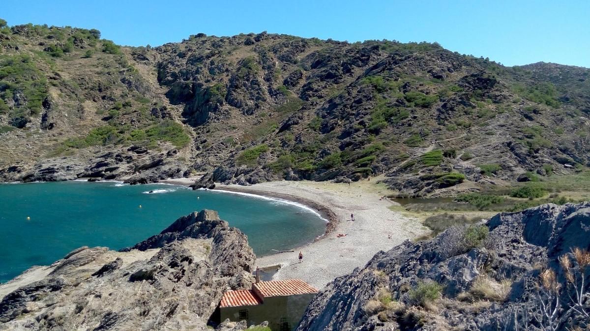 La cala salvatge del Cap de Creus que només es pot descobrir a peu o per mar