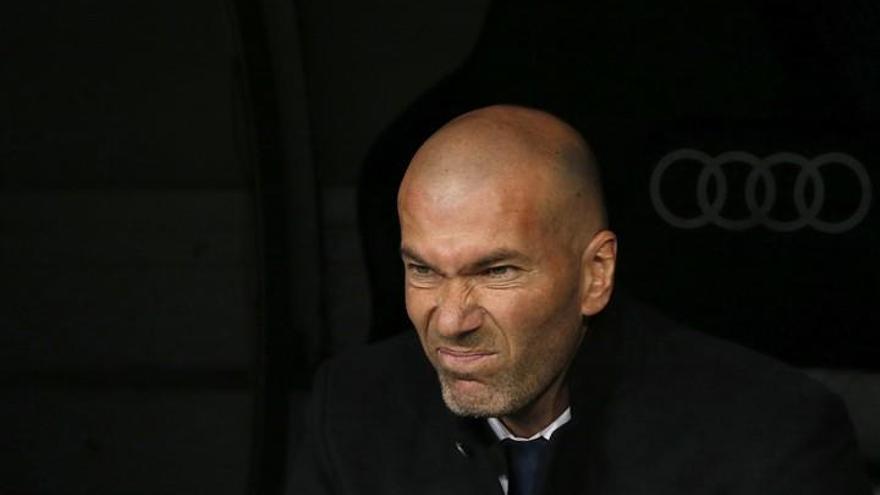 Zinedine Zidane, durante el partido del Real Madrid contra la UD Las Palmas.