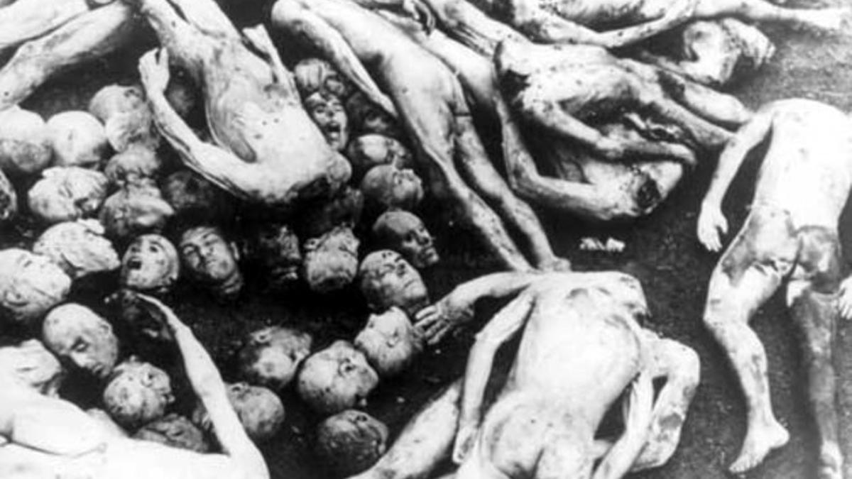 Cadáveres en Auschwitz.