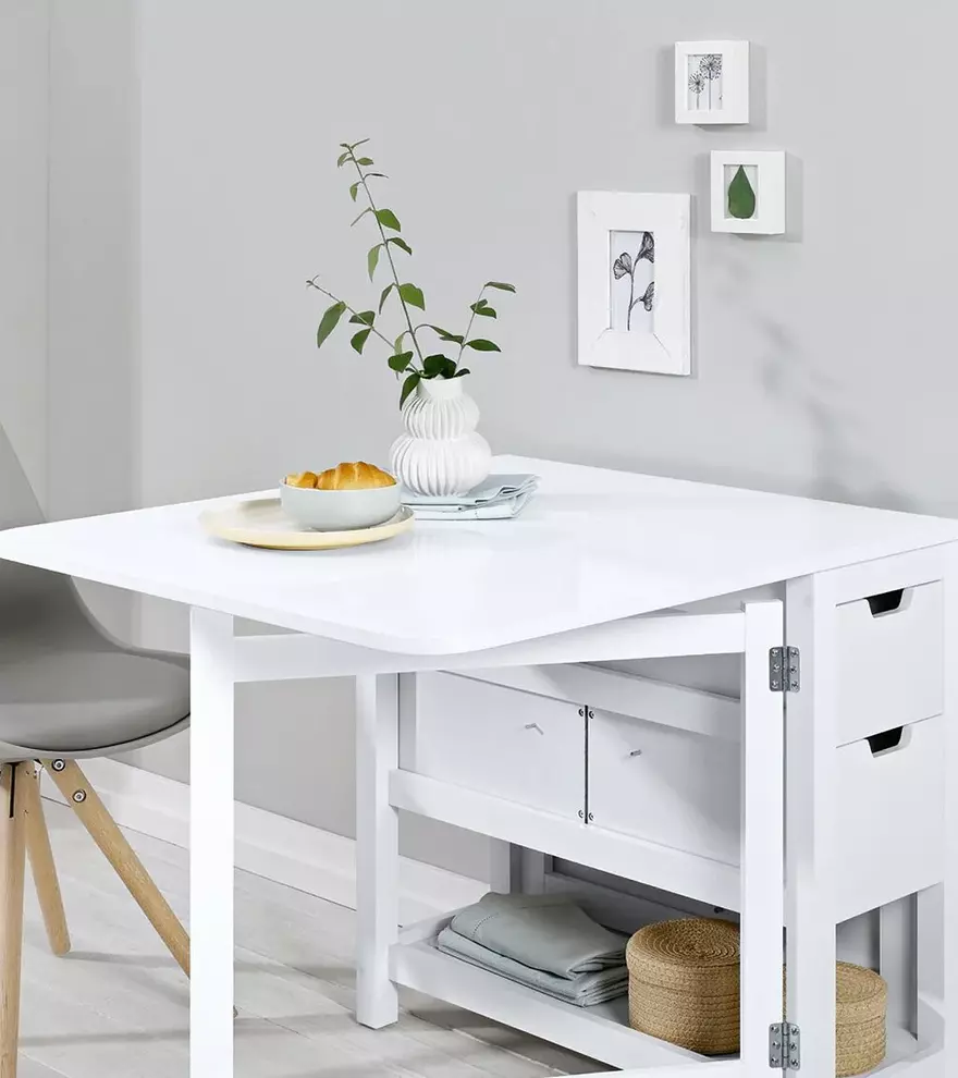 La mesa plegable de Lidl que arrasa en ventas y es casi igual a la de Ikea
