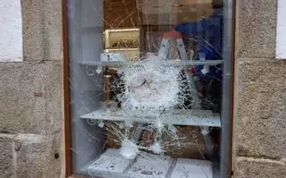 Robo en una joyería del casco antiguo: los comerciantes exigen aumentar la vigilancia policial por las noches