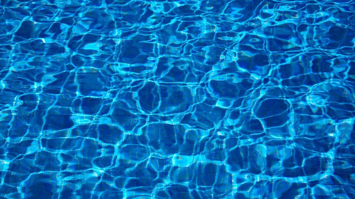 TENDENCIAS BIKINIS VERANO 2023: Los colores que se van a llevar para este  verano en las piscinas de España