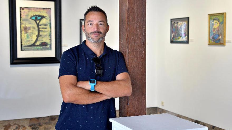 Juan Cardoso, un policía con arte