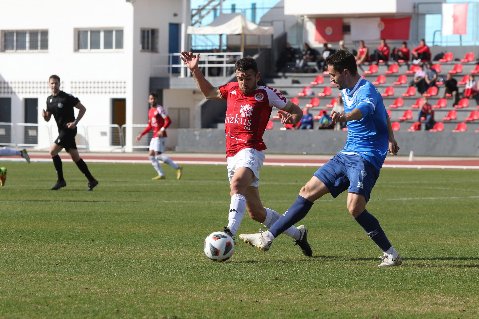 Partido CD Ibiza-Badalona