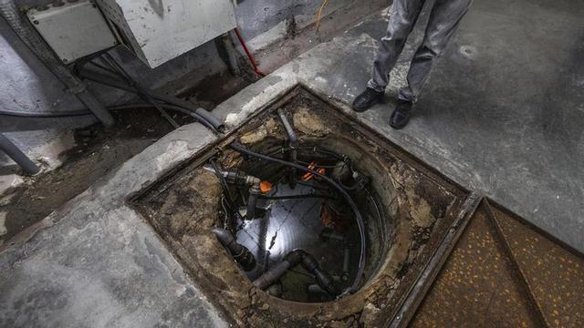 Una de las áreas del alcantarillado de Vila de la que se ha empezado a reutilizar agua que se perdía en la red. | VICENT MARÍ