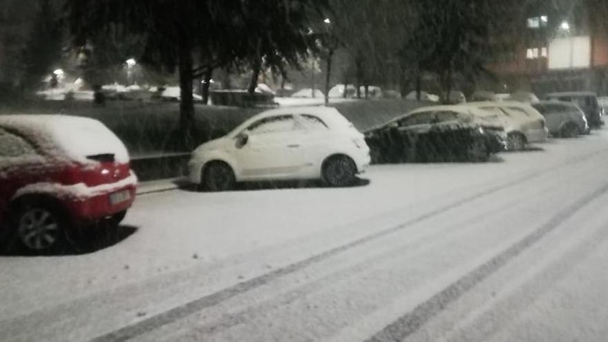 Una nova nevada a les cotes baixes del Berguedà afectarà el transport escolar de 55 alumnes