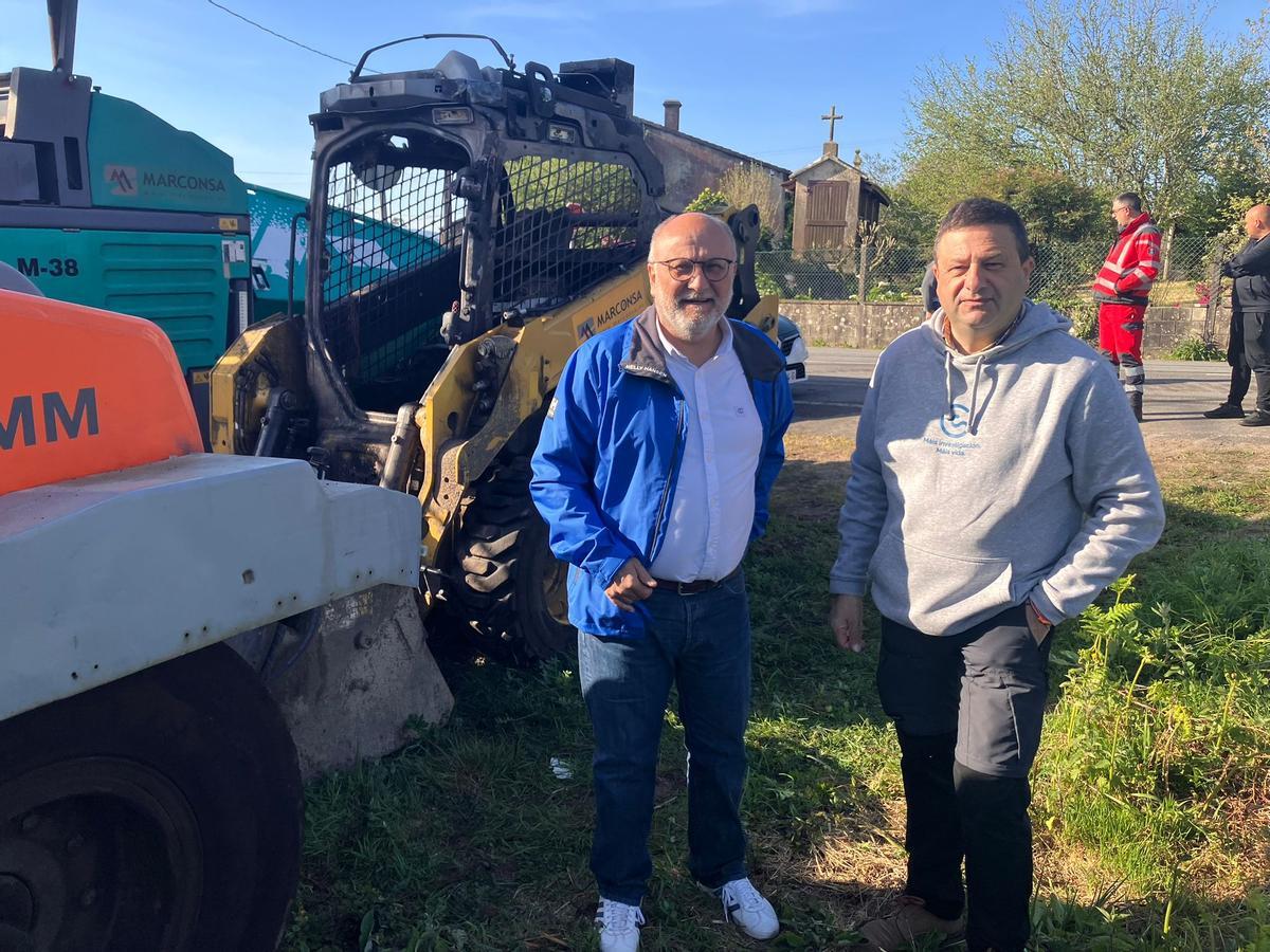 El subdelegado del Gobierno visitó la zona con el alcalde de Cuntis.