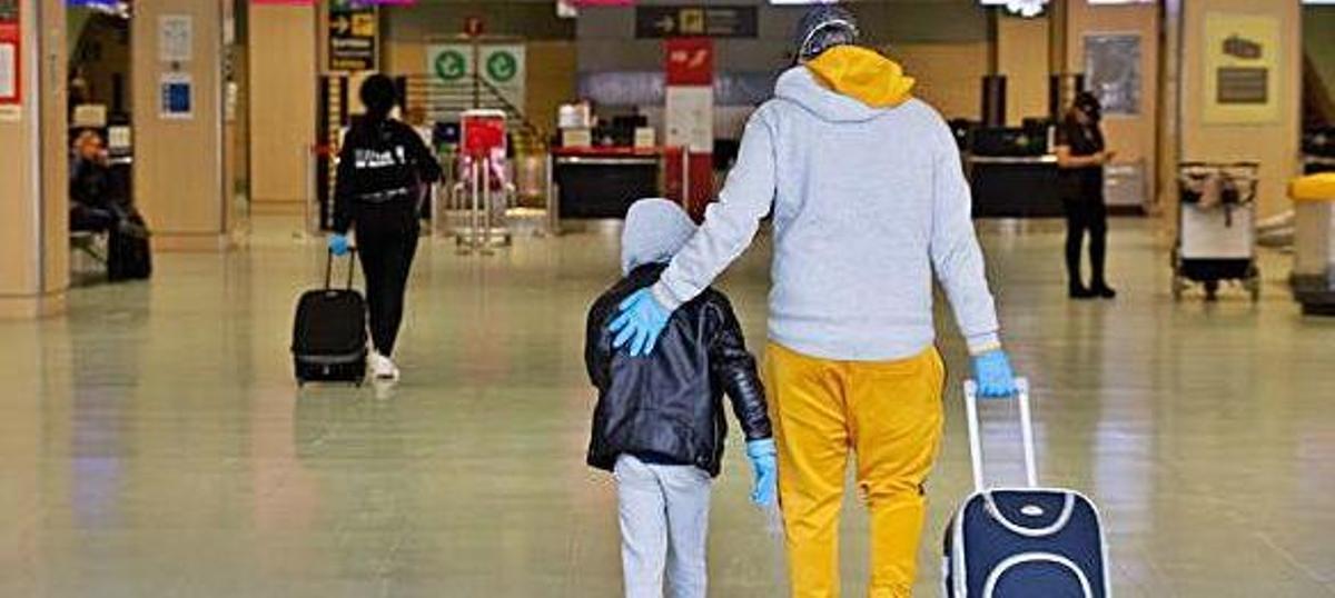 Llegada de pasajeros al aeropuerto de Ibiza, el pasado 18 de marzo.