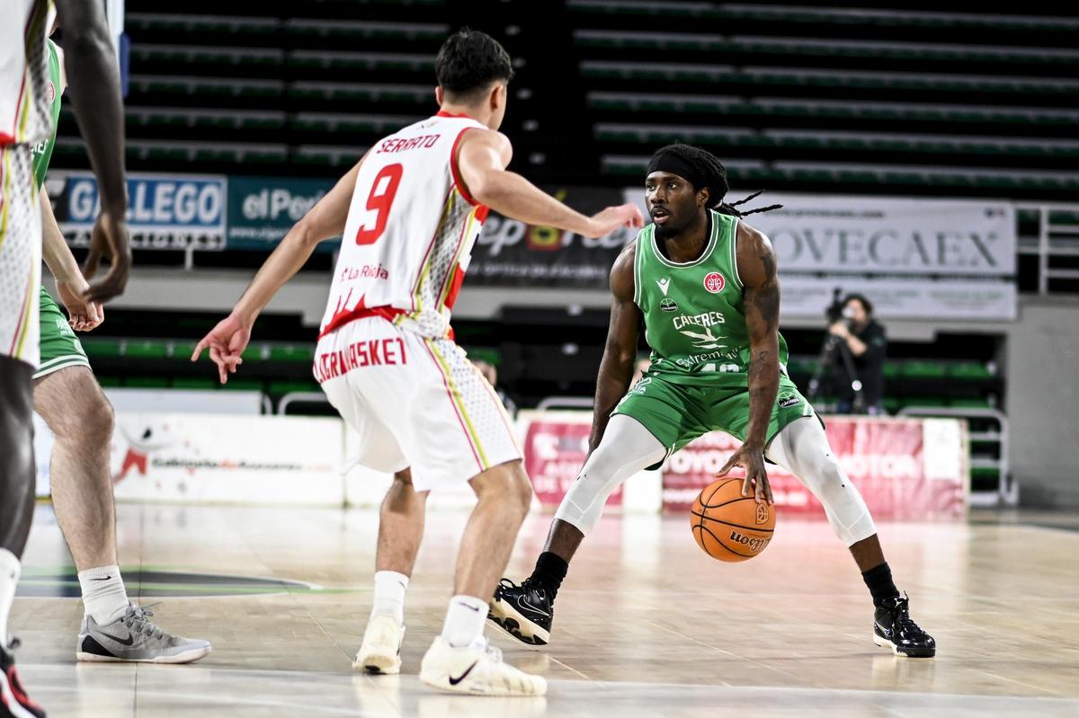 Fotogalería | Las imágenes del Cáceres Patrimonio - Logrobasket