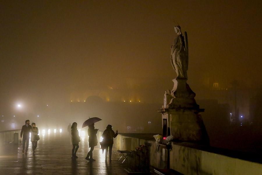 Noche de niebla en Córdoba