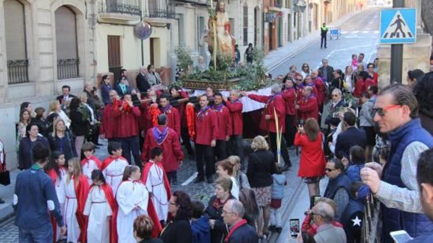La procesión  de «La Burreta» estrena recorrido en Alcoy
