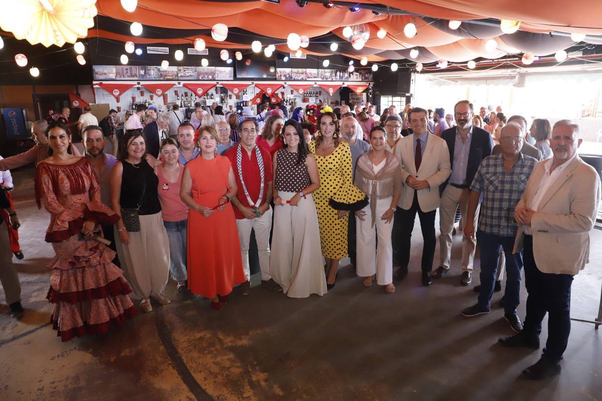 Las recepciones llenan de ambiente el martes de Feria de Córdoba