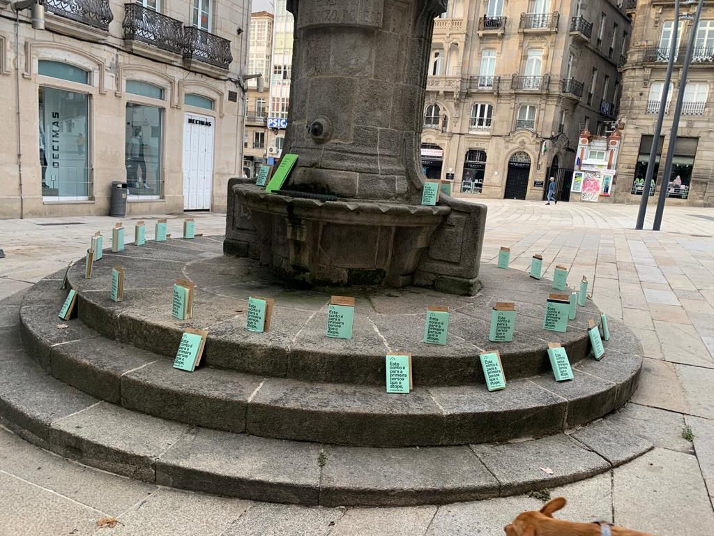 Las calles de Vigo se llenan de libros