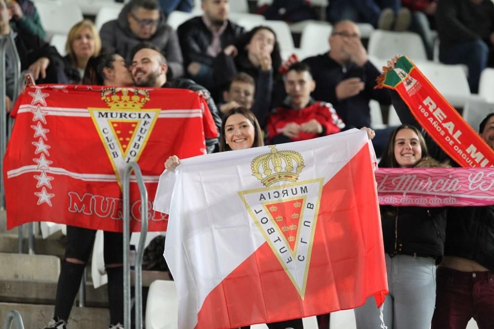 Ambiente en las gradas del Real Murcia - FC Cartagena