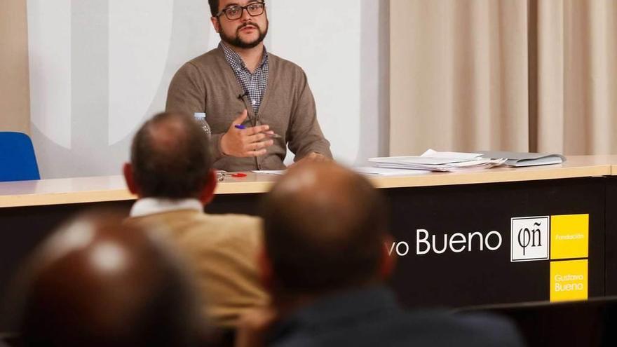 Sergio Vicente Burguillo, ayer, en la Fundación Gustavo Bueno.