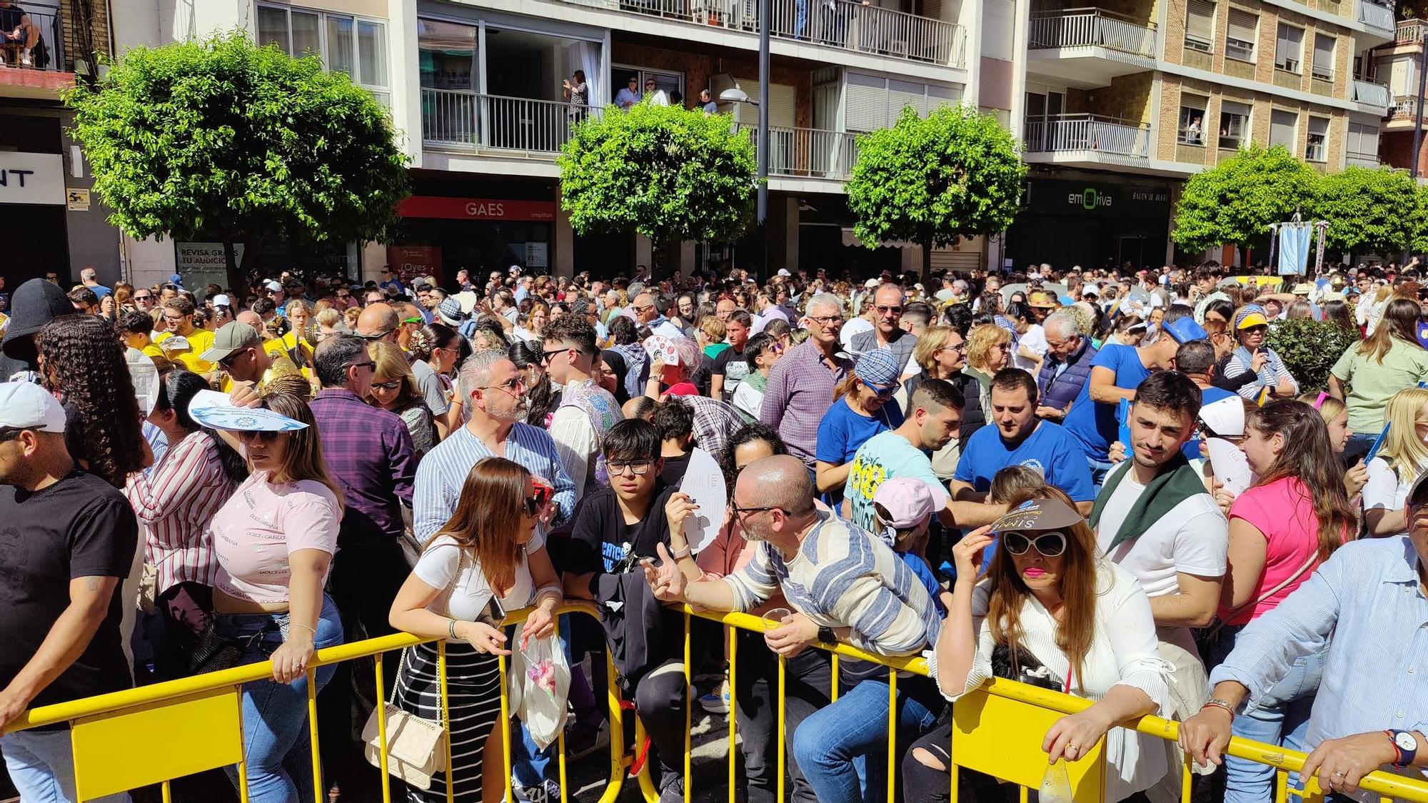 La 'mascletà' de Alzira del 17 de marzo en imágenes