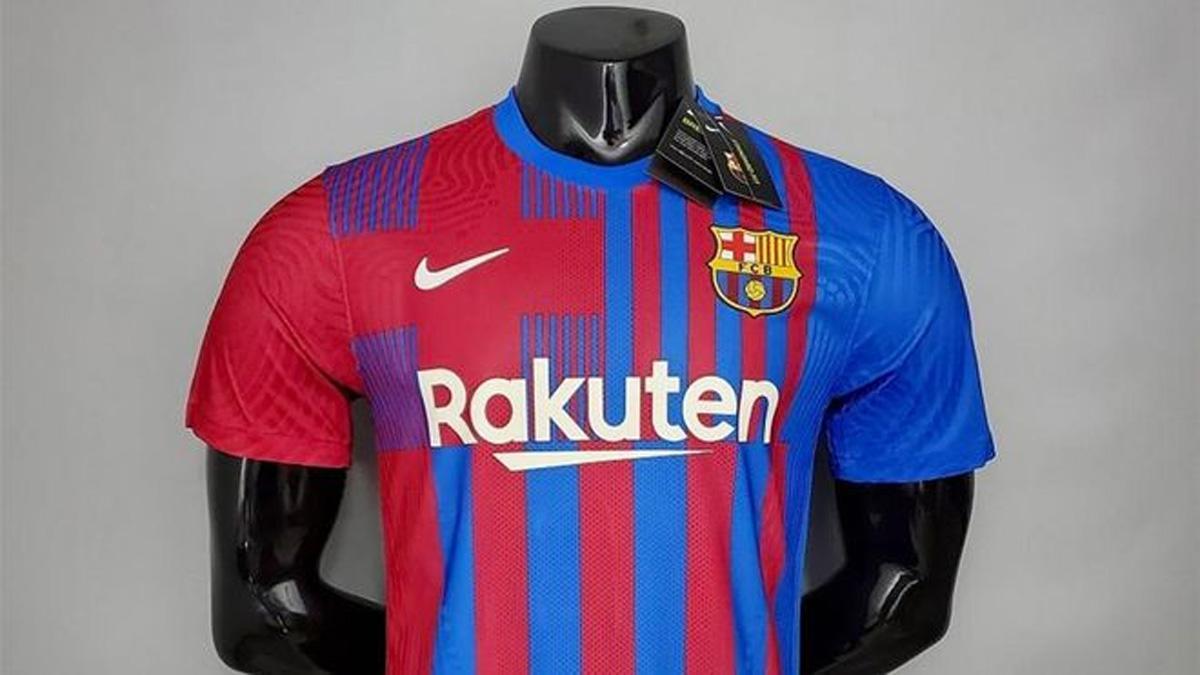 Detalle de la nueva camiseta del Barça para la temporada 2021/22
