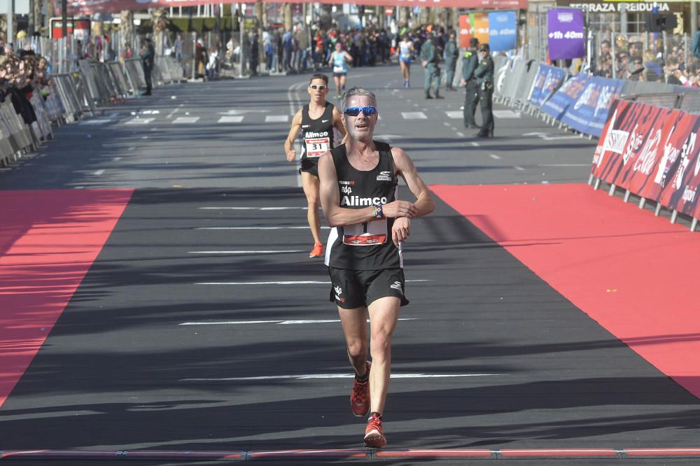 El keniata ha superado al marroquí Hassane Ahouchar con un tiempo de 1:04:29