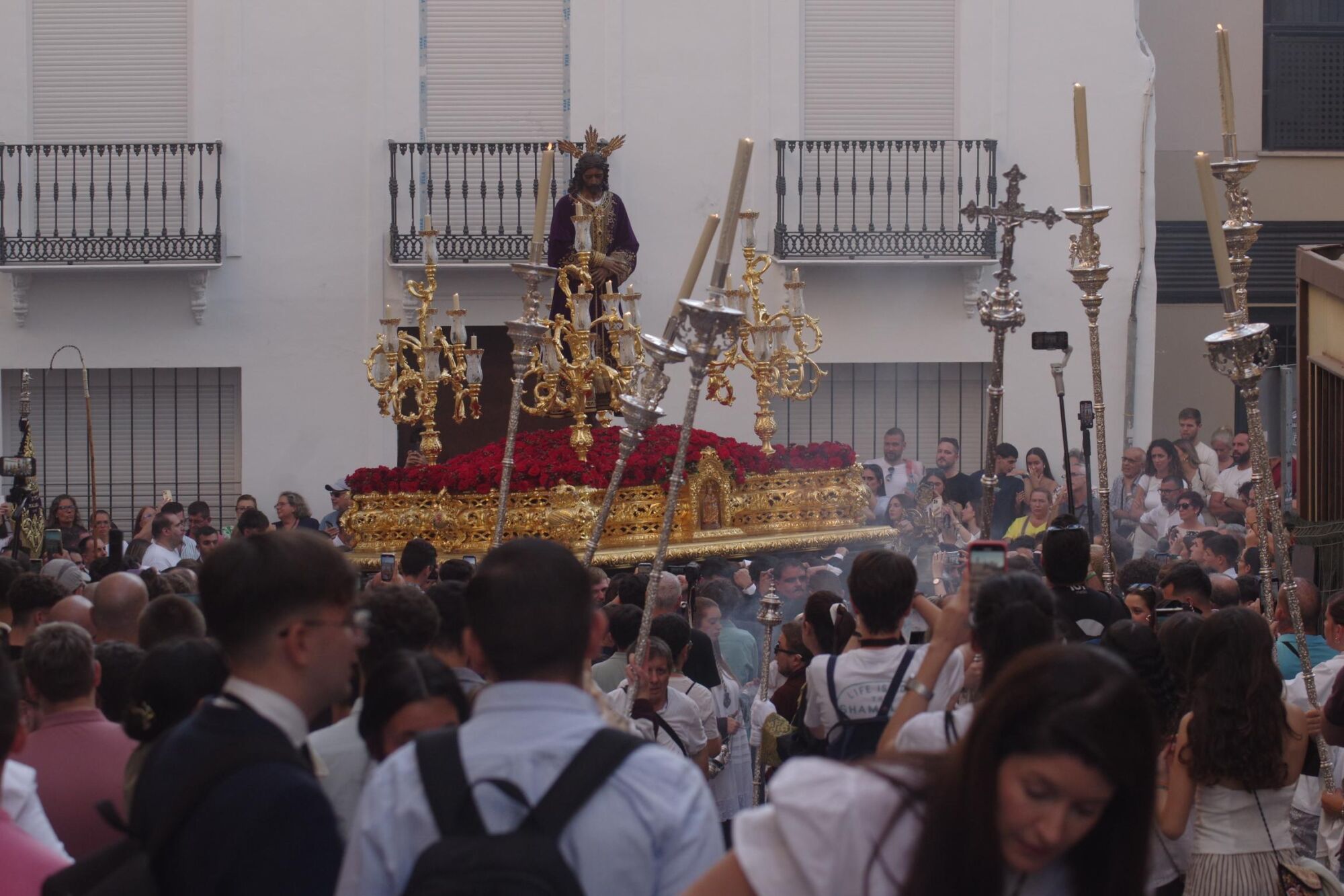 Salida extraordinaria del Señor de la Soledad por el 25 aniversario de su bendición