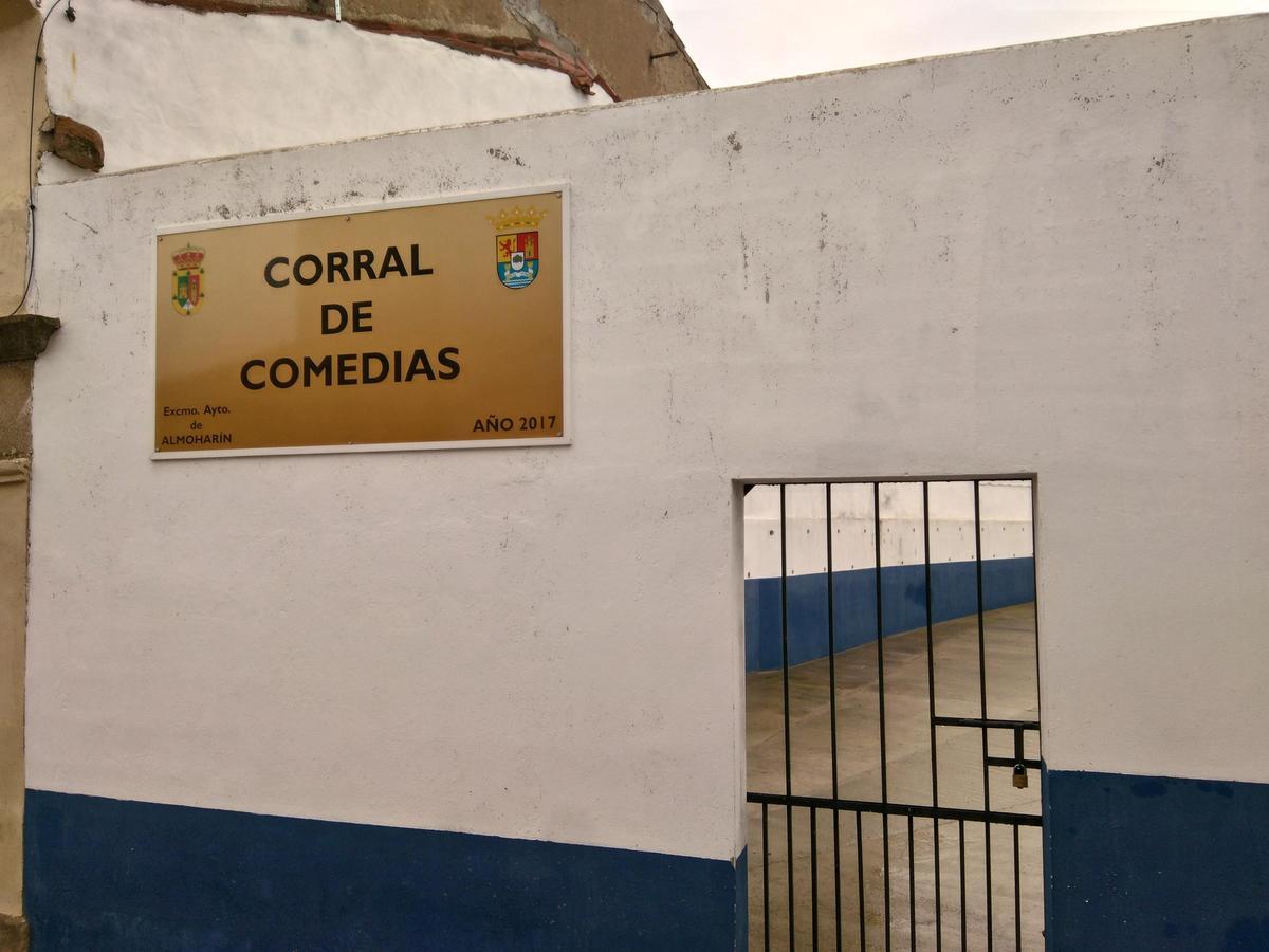 Imagen del corral de comedias de Almoharín.